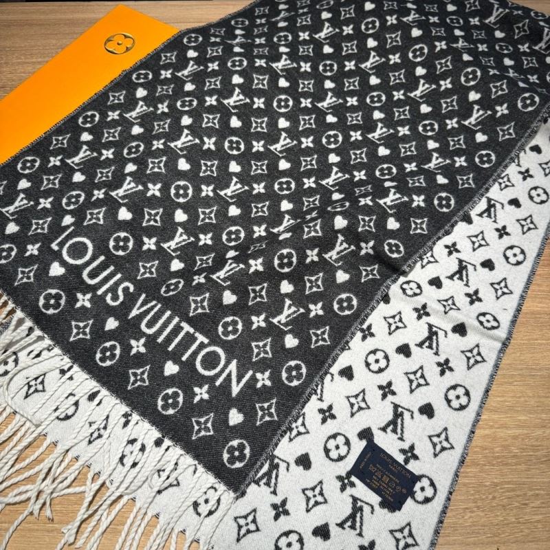 Louis Vuitton Scarf